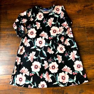 Beautiful Apt.9 Floral Dress 💗